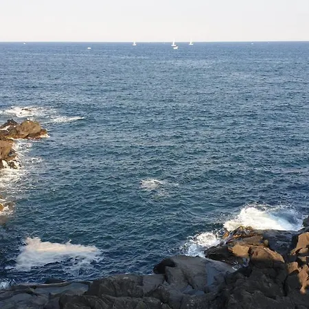 Sunny Days منزل للإقامة *